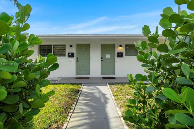 700 NW 18th St 1-2, Fort Lauderdale, FL 33311