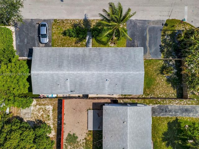 700 NW 18th St 1-2, Fort Lauderdale, FL 33311
