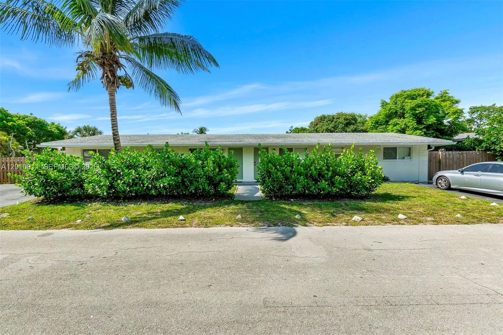 700 NW 18th St 1-2, Fort Lauderdale, FL 33311