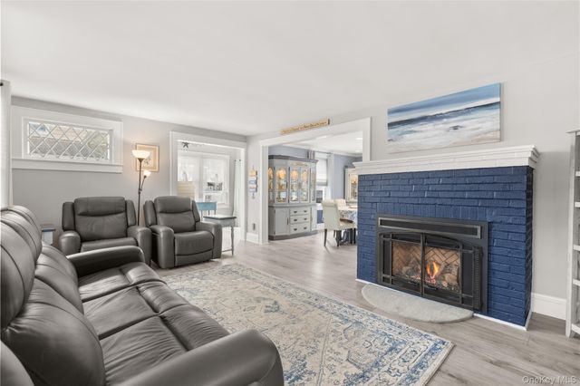 147 Pennsylvania Avenue, Freeport, NY 11520
