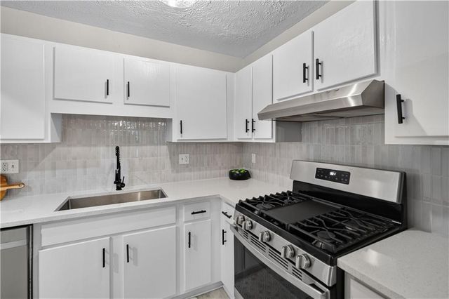 6600 Autumn Trace Drive, Peachtree Corners, GA 30092