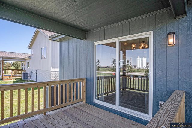 17606 Phoebe Street, Bennington, NE 68007
