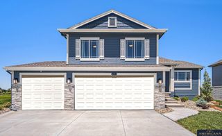 17606 Phoebe Street, Bennington, NE 68007