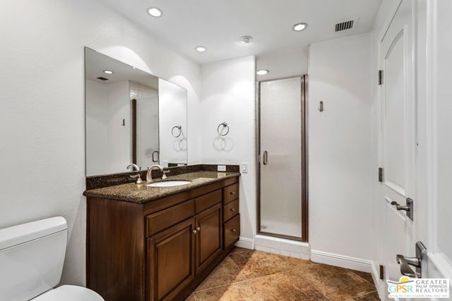 910 Island Drive 211, Rancho Mirage, CA 92270