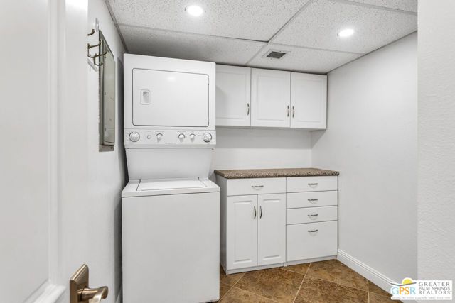 910 Island Drive 211, Rancho Mirage, CA 92270