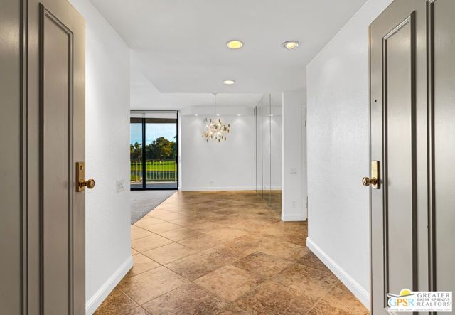 910 Island Drive 211, Rancho Mirage, CA 92270