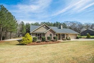 141 Spetchley Way, Bogart, GA 30622