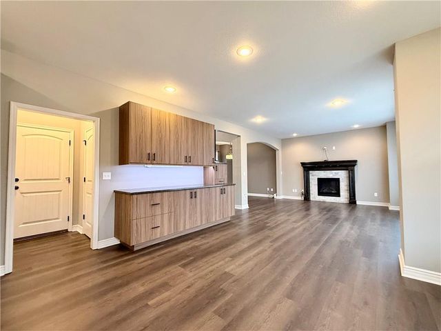 1900 Red Bud Court, Raymore, MO 64083