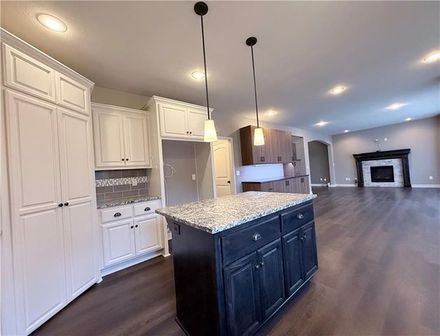 1900 Red Bud Court, Raymore, MO 64083