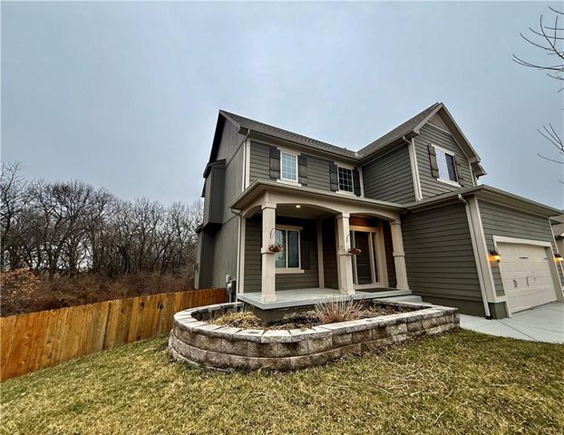 1900 Red Bud Court, Raymore, MO 64083