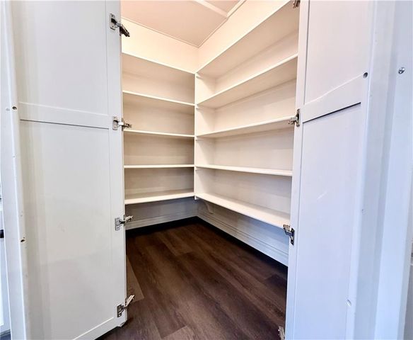 1900 Red Bud Court, Raymore, MO 64083