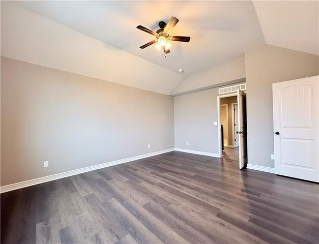 1900 Red Bud Court, Raymore, MO 64083