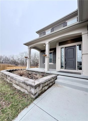 1900 Red Bud Court, Raymore, MO 64083