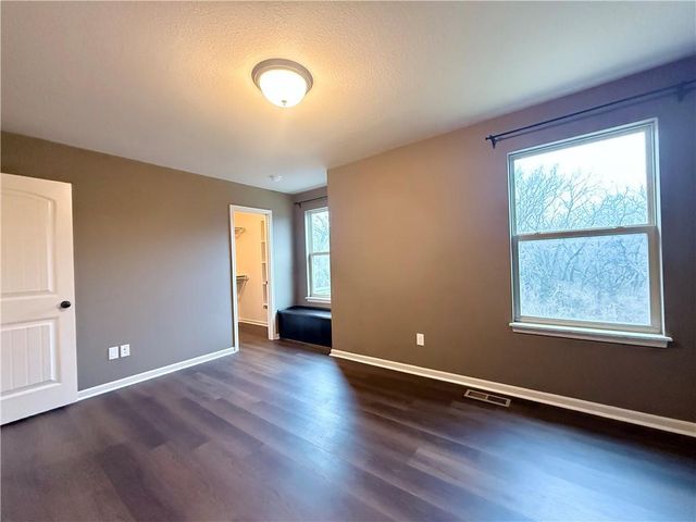 1900 Red Bud Court, Raymore, MO 64083