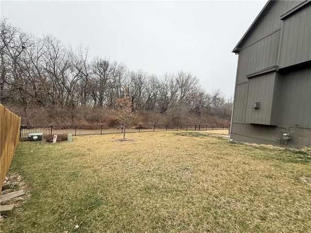 1900 Red Bud Court, Raymore, MO 64083