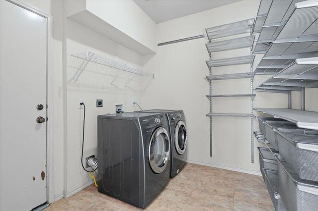 633 Fairway, Kyle, TX 78640