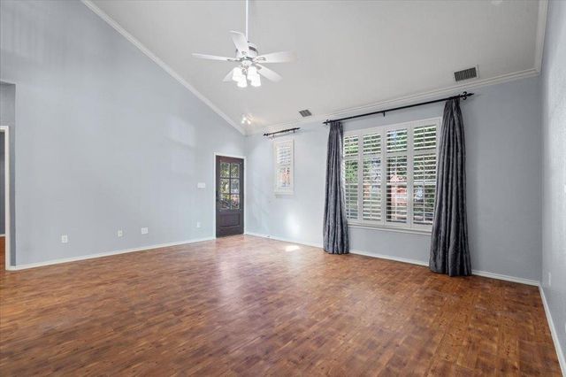 633 Fairway, Kyle, TX 78640