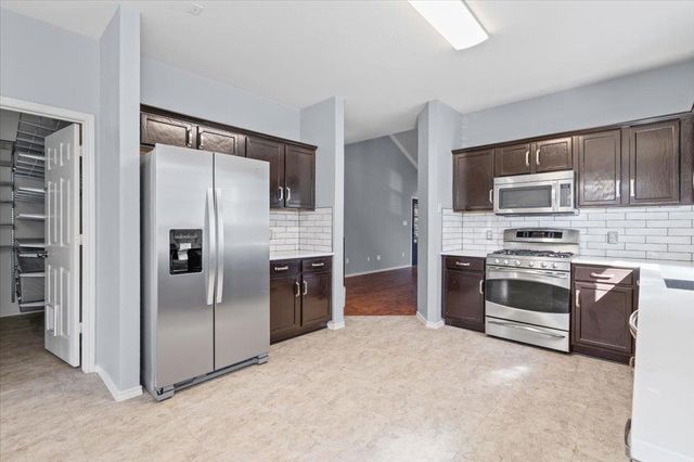 633 Fairway, Kyle, TX 78640