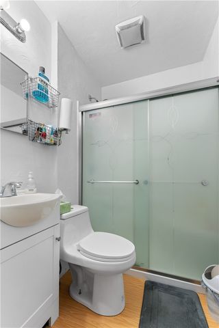 628 E 9th Ave, Munhall, PA 15120