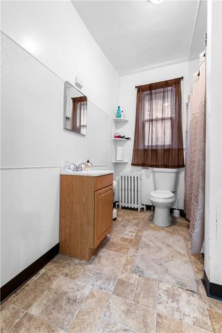 628 E 9th Ave, Munhall, PA 15120