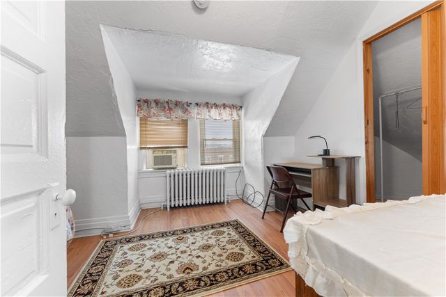 628 E 9th Ave, Munhall, PA 15120
