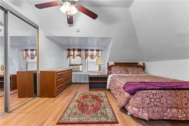 628 E 9th Ave, Munhall, PA 15120