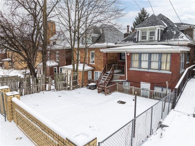 628 E 9th Ave, Munhall, PA 15120