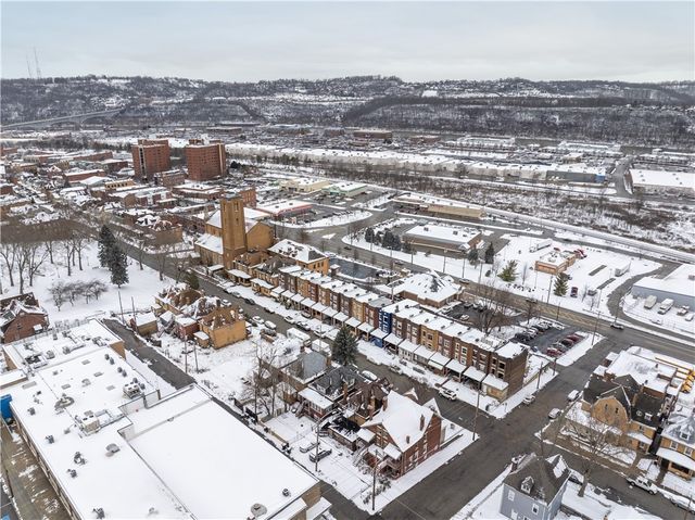628 E 9th Ave, Munhall, PA 15120