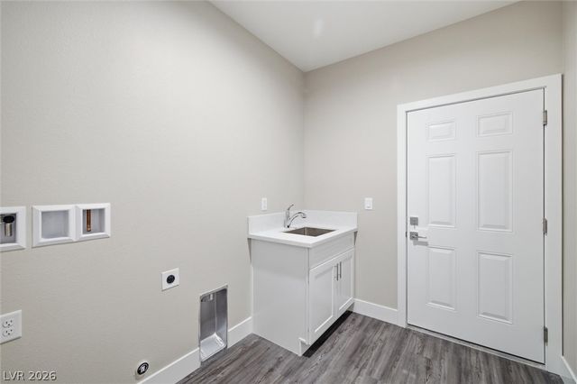 2981 Ponderosa Avenue, Pahrump, NV 89048