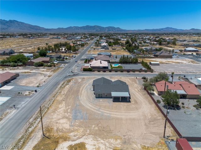 2981 Ponderosa Avenue, Pahrump, NV 89048