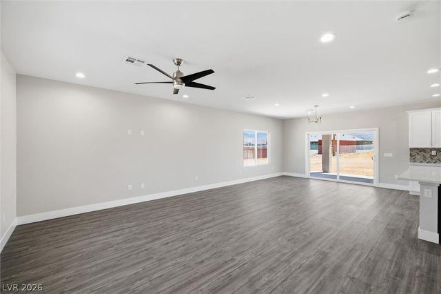 2981 Ponderosa Avenue, Pahrump, NV 89048