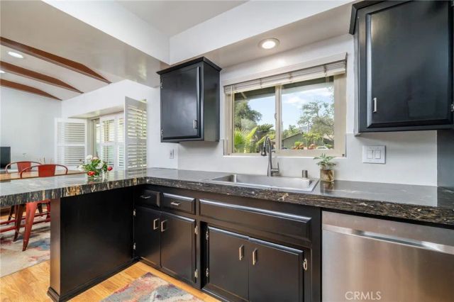 88 Camellia Court, Upland, CA 91786