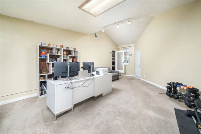 88 Camellia Court, Upland, CA 91786