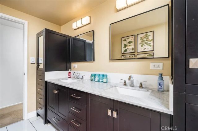 88 Camellia Court, Upland, CA 91786