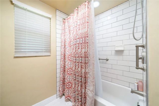 88 Camellia Court, Upland, CA 91786
