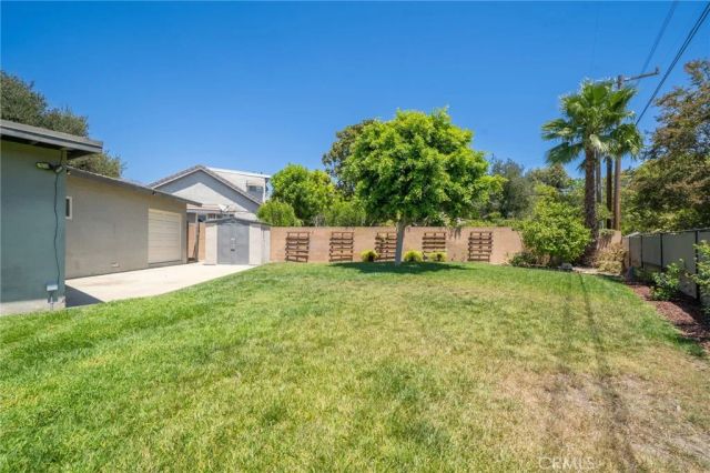 88 Camellia Court, Upland, CA 91786