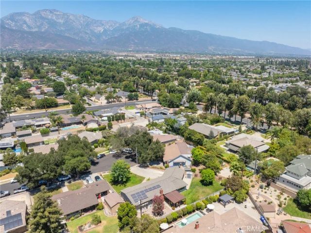 88 Camellia Court, Upland, CA 91786