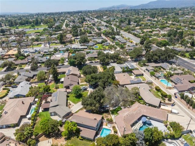 88 Camellia Court, Upland, CA 91786