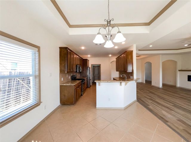 1000 Estival DR, Kyle, TX 78640