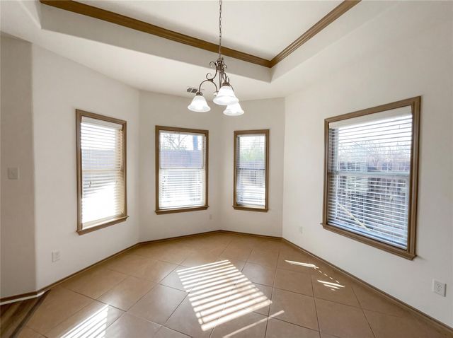 1000 Estival DR, Kyle, TX 78640