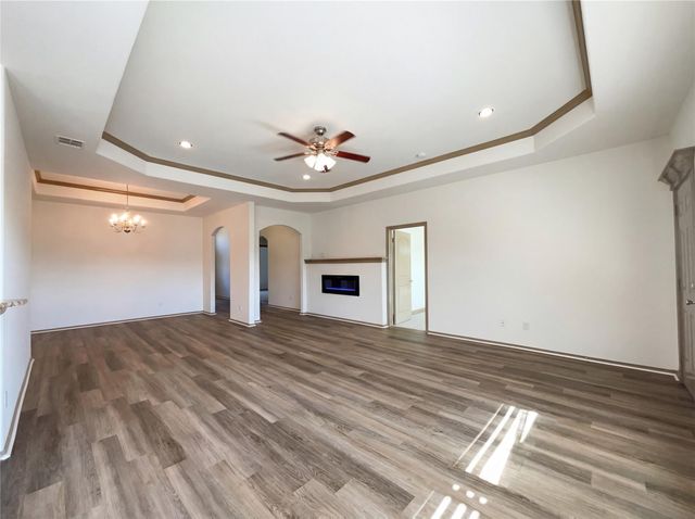 1000 Estival DR, Kyle, TX 78640