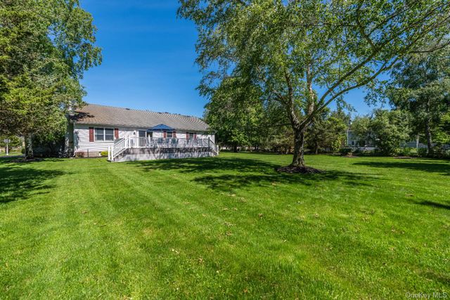 575 Willow Drive, East Marion, NY 11939