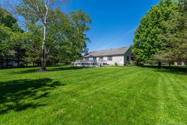 575 Willow Drive, East Marion, NY 11939