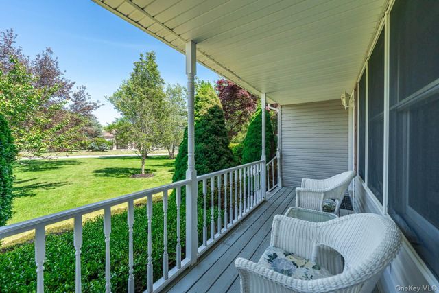 575 Willow Drive, East Marion, NY 11939