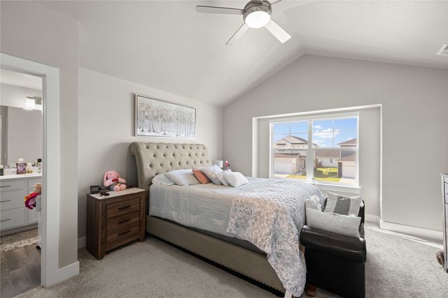 705 SE Booth Avenue, Waukee, IA 50263
