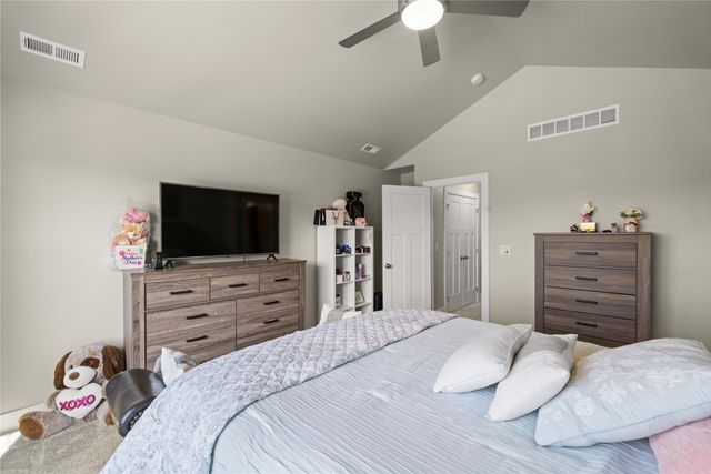 705 SE Booth Avenue, Waukee, IA 50263