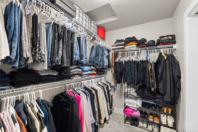 705 SE Booth Avenue, Waukee, IA 50263