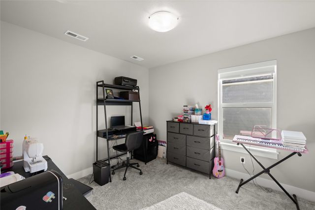 705 SE Booth Avenue, Waukee, IA 50263