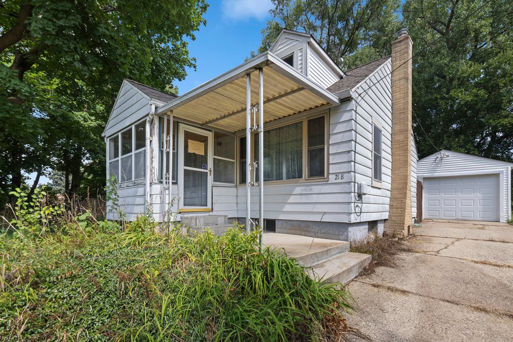218 Euclid Avenue, Rockford, IL 61102