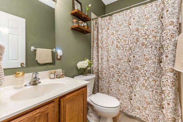 122 Brenden Park Drive, Etna, OH 43062
